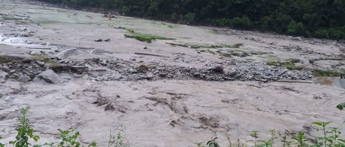 अछाममा बढीले बस्ती बगायो, ४ जनाको शव भेटियो, १९ जना बेपत्ता