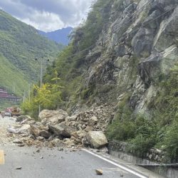 चीनको शक्तिशाली भूकम्पमा कम्तिमा ४६ जनाको मृत्यु