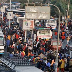 दसैँ सुरु भएसँगै गाउँघर फर्किनेहरुको संख्या बढ्यो